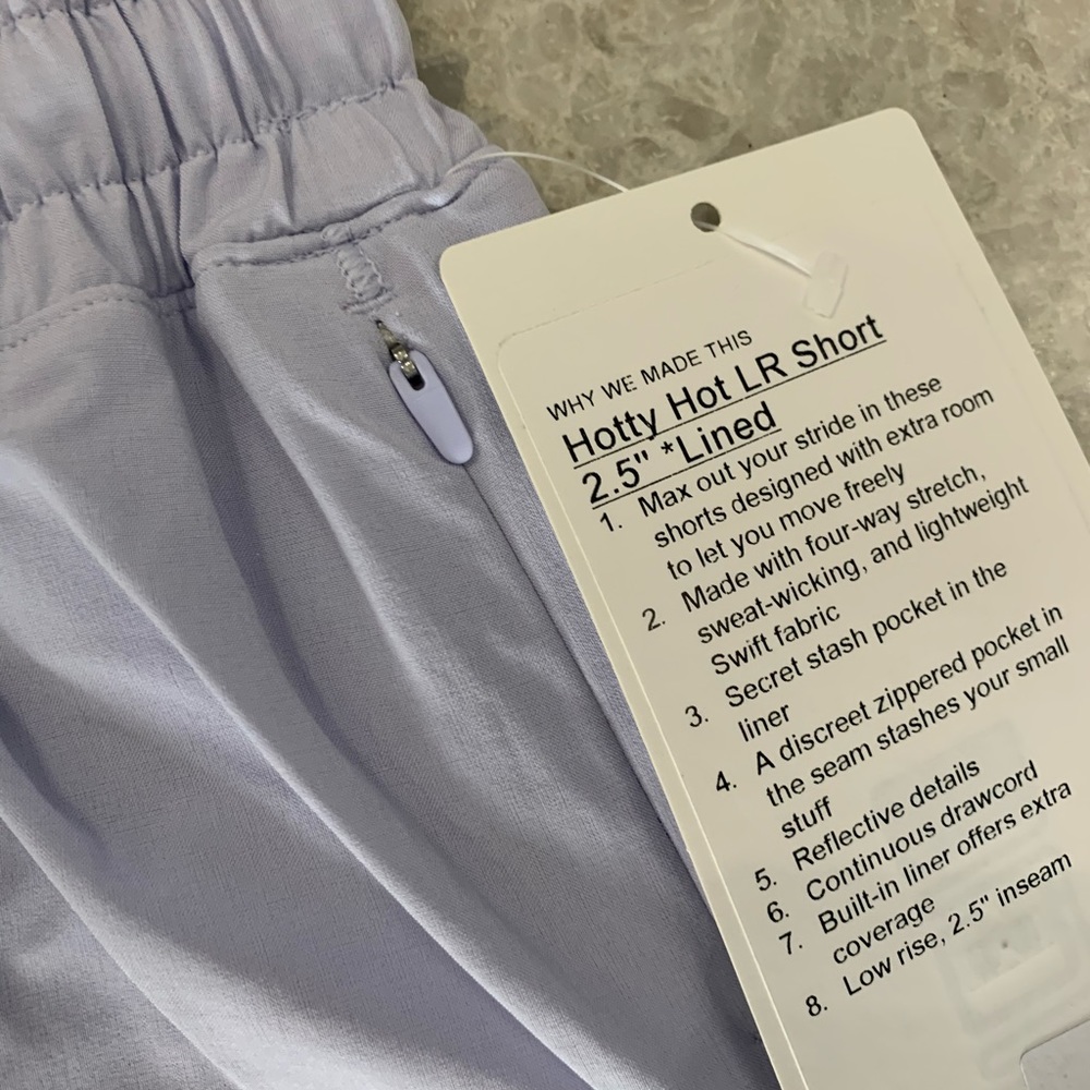 Lululemon Hotty Hot Short II 2.5" - Picture 7 of 16